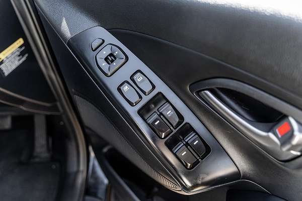 2013 Hyundai ix35 Highlander LM2