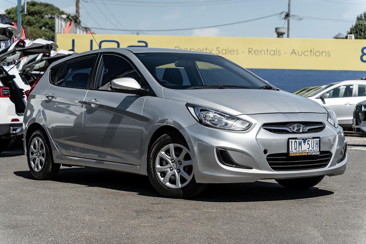 2014 Hyundai Accent Active RB2