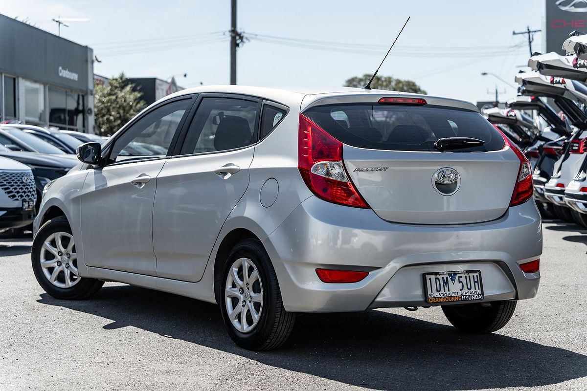 2014 Hyundai Accent Active RB2