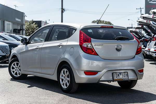 2014 Hyundai Accent Active RB2