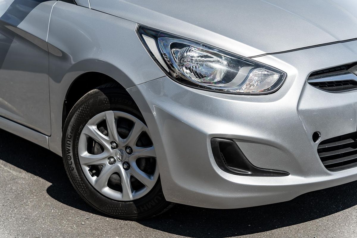 2014 Hyundai Accent Active RB2