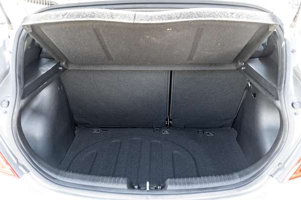 2014 Hyundai Accent Active RB2