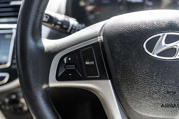 2014 Hyundai Accent Active RB2