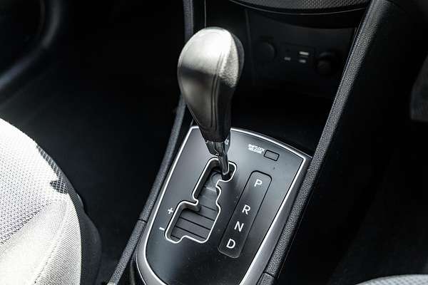 2014 Hyundai Accent Active RB2