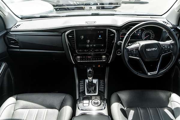2023 Isuzu MU-X LS-T