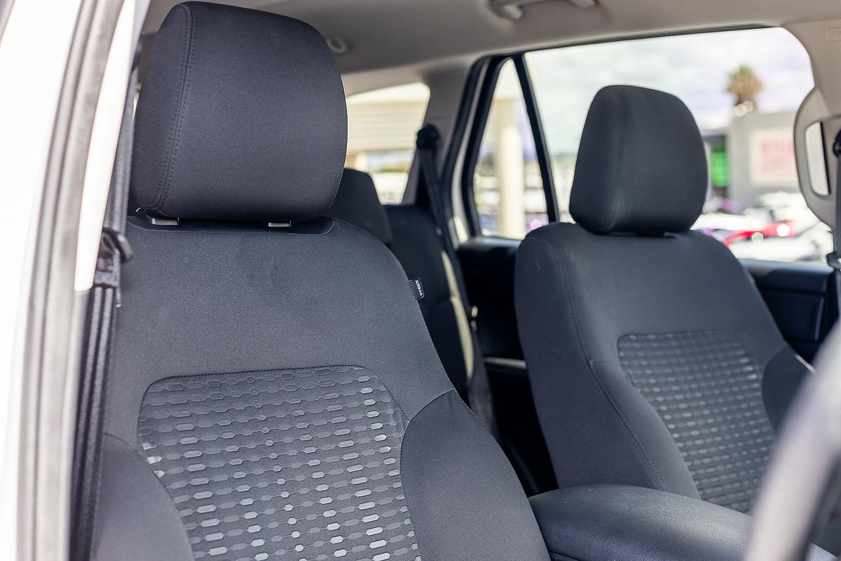 2022 Ford Everest Ambiente