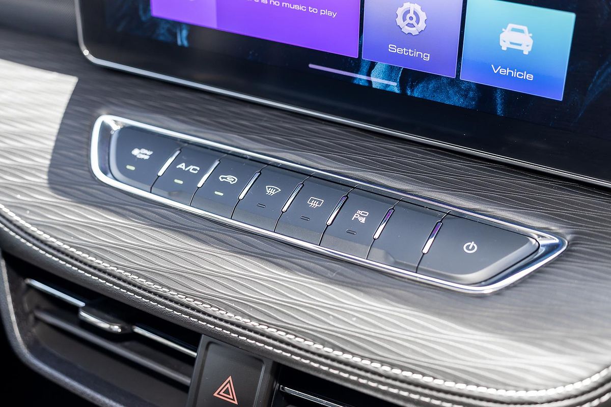 2023 GWM Haval Jolion Ultra Hybrid A01