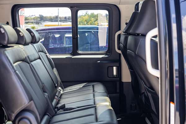 2022 Hyundai STARIA Highlander US4.V1