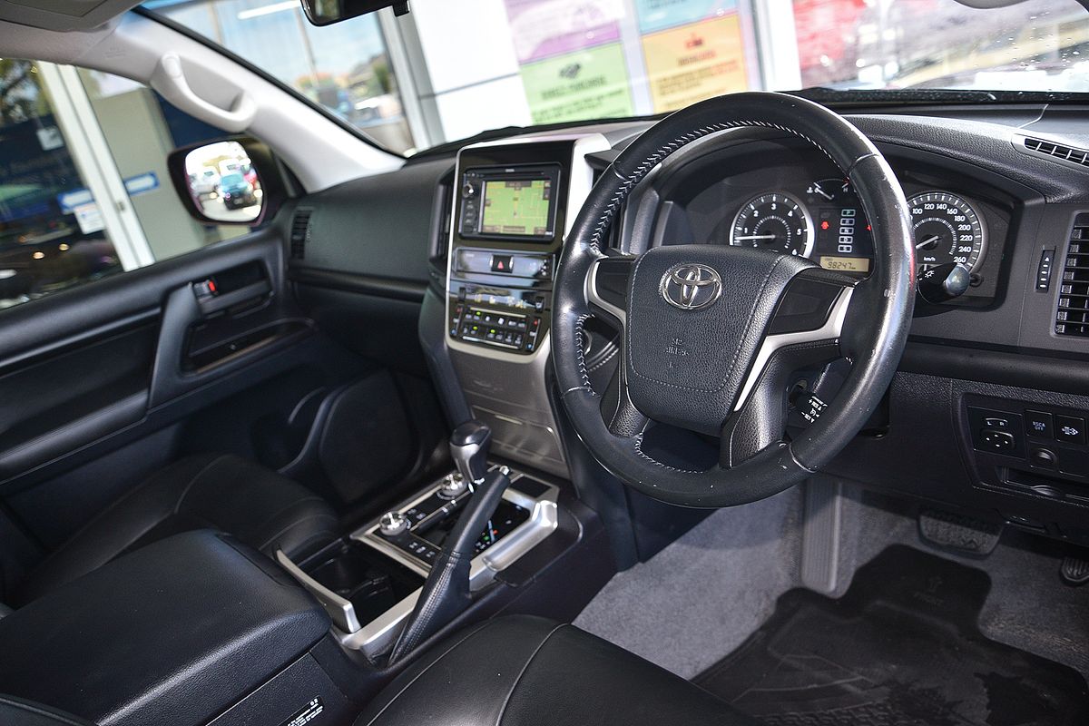 2016 Toyota Landcruiser GXL VDJ200R