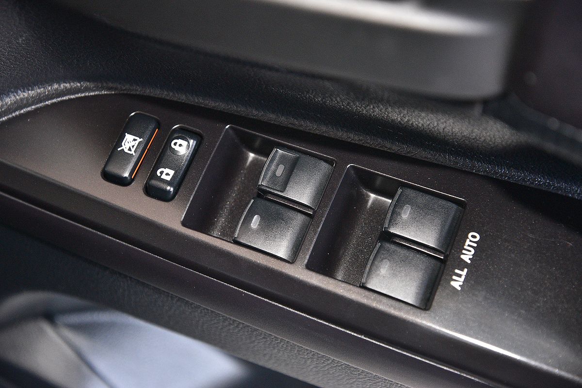 2016 Toyota Landcruiser GXL VDJ200R