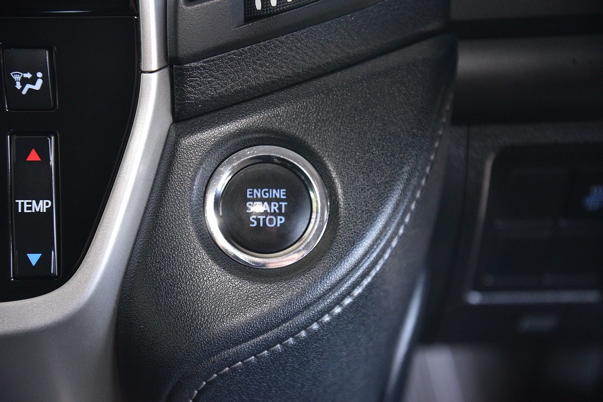 2016 Toyota Landcruiser GXL VDJ200R