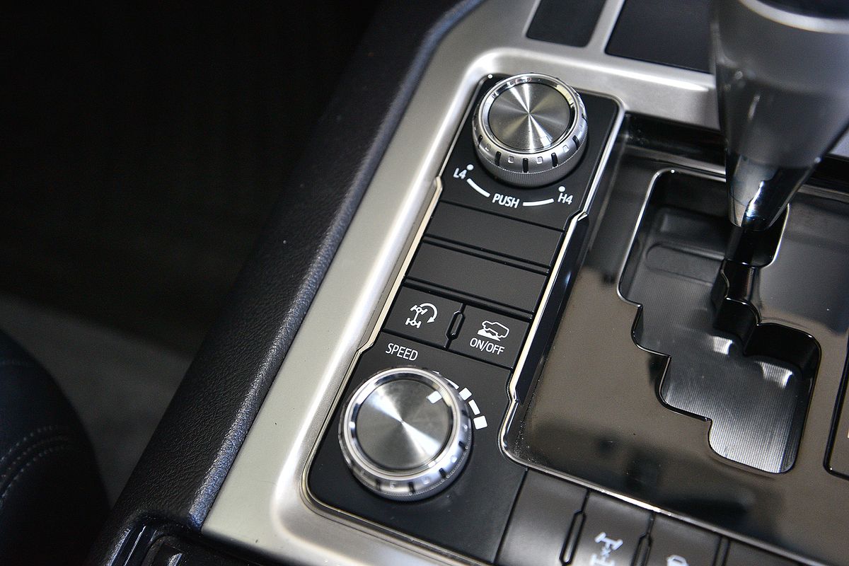 2016 Toyota Landcruiser GXL VDJ200R