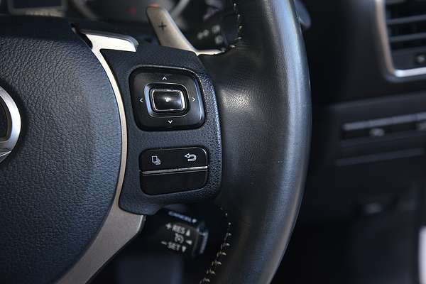 2014 Lexus NX NX300h Luxury AYZ10R