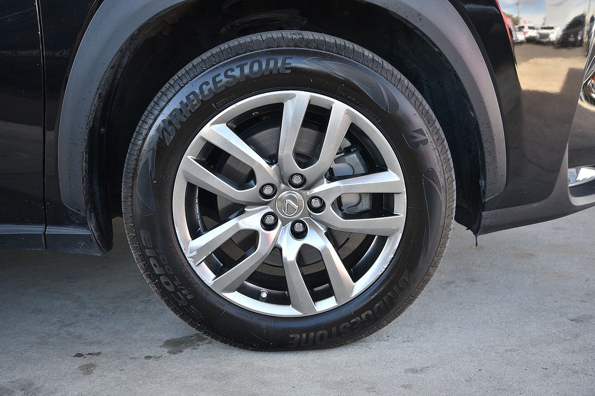 2014 Lexus NX NX300h Luxury AYZ10R