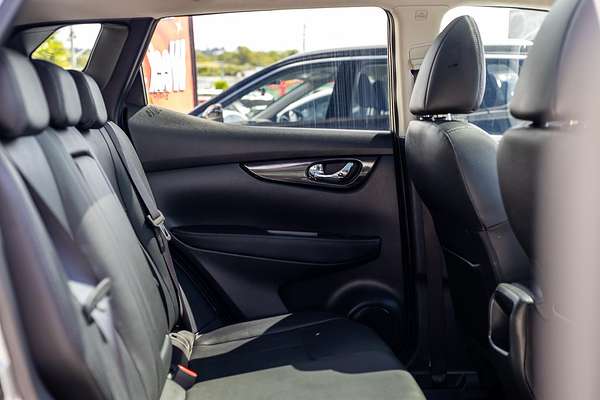 2015 Nissan QASHQAI Ti J11