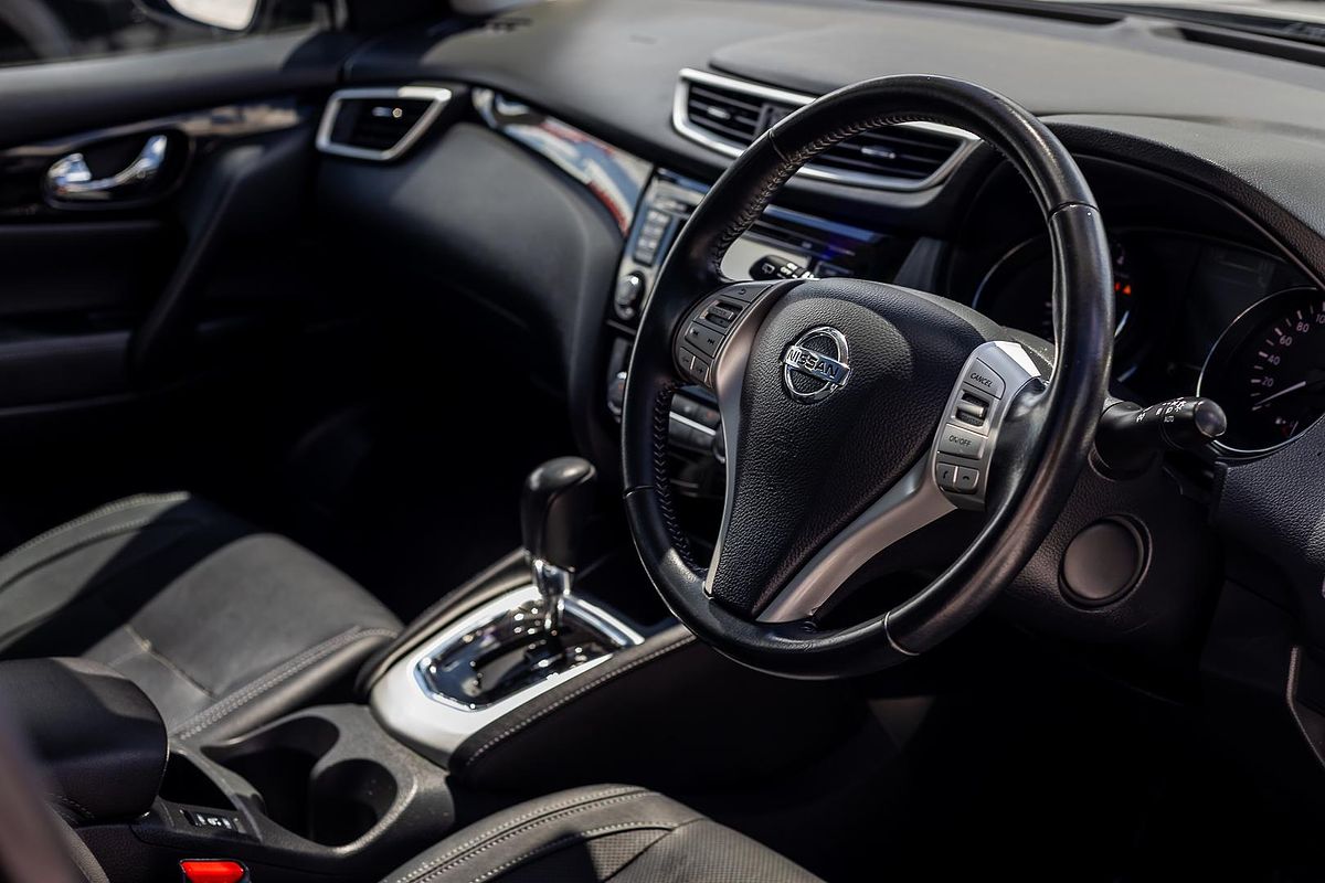 2015 Nissan QASHQAI Ti J11