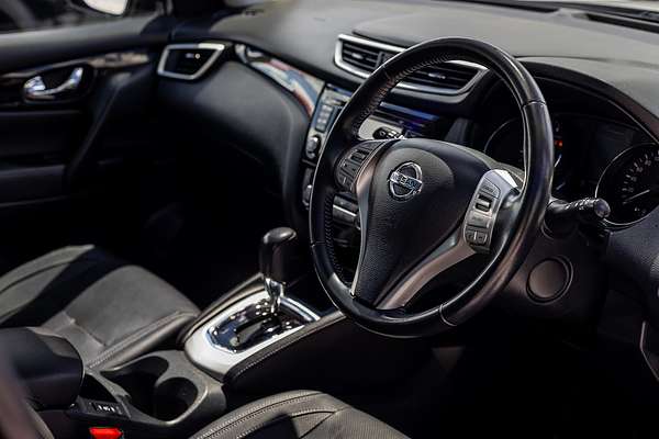 2015 Nissan QASHQAI Ti J11