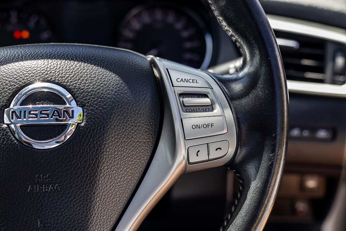 2015 Nissan QASHQAI Ti J11