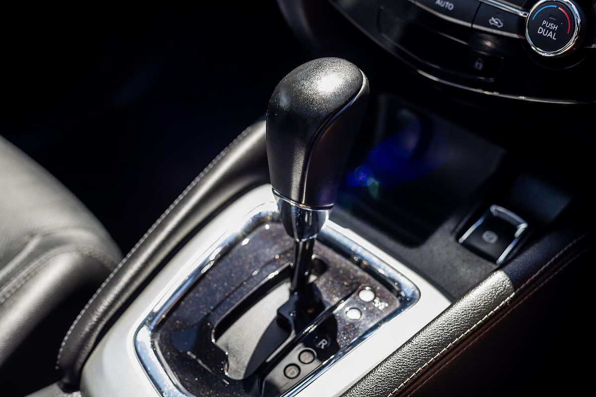 2015 Nissan QASHQAI Ti J11
