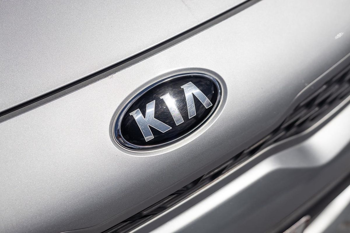 2019 Kia Rio S YB