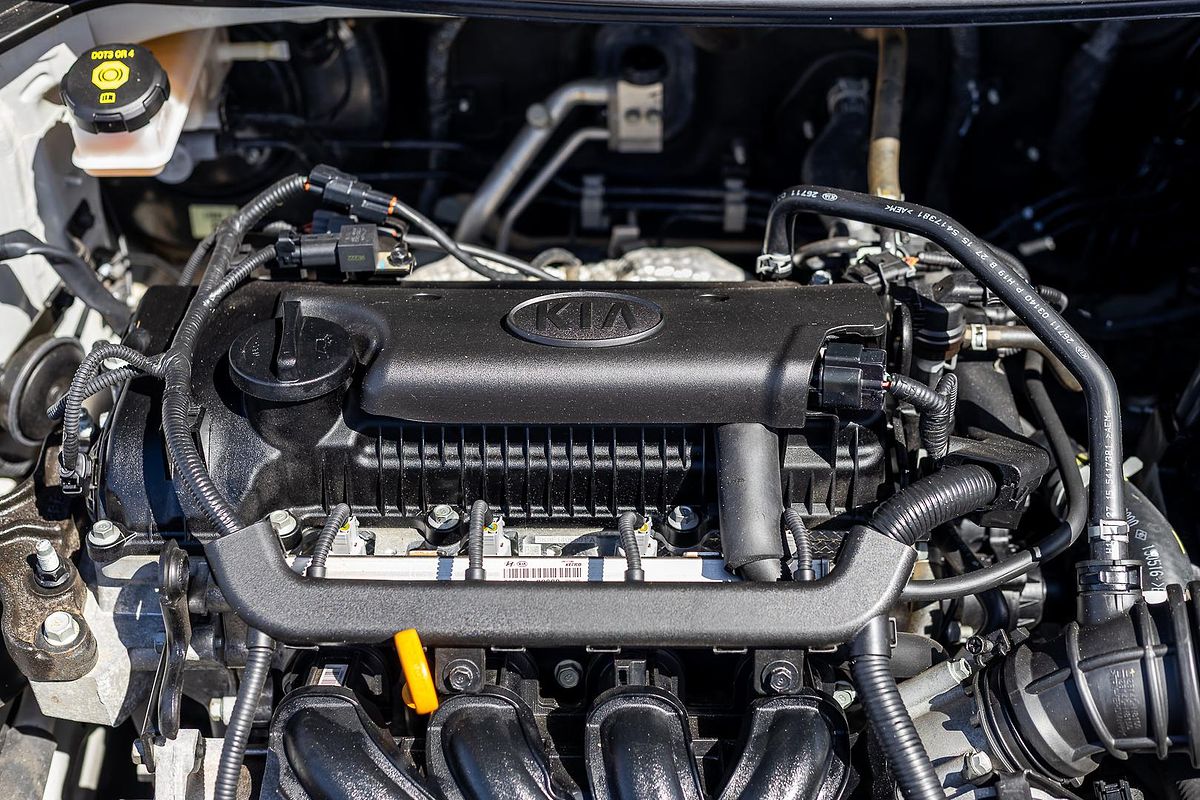 2019 Kia Rio S YB