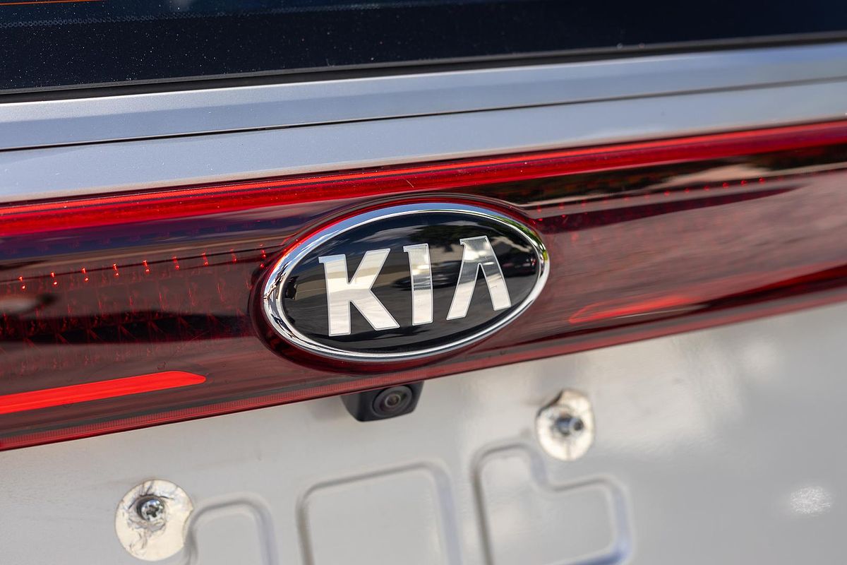2021 Kia Carnival S KA4