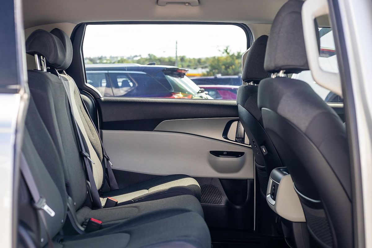 2021 Kia Carnival S KA4