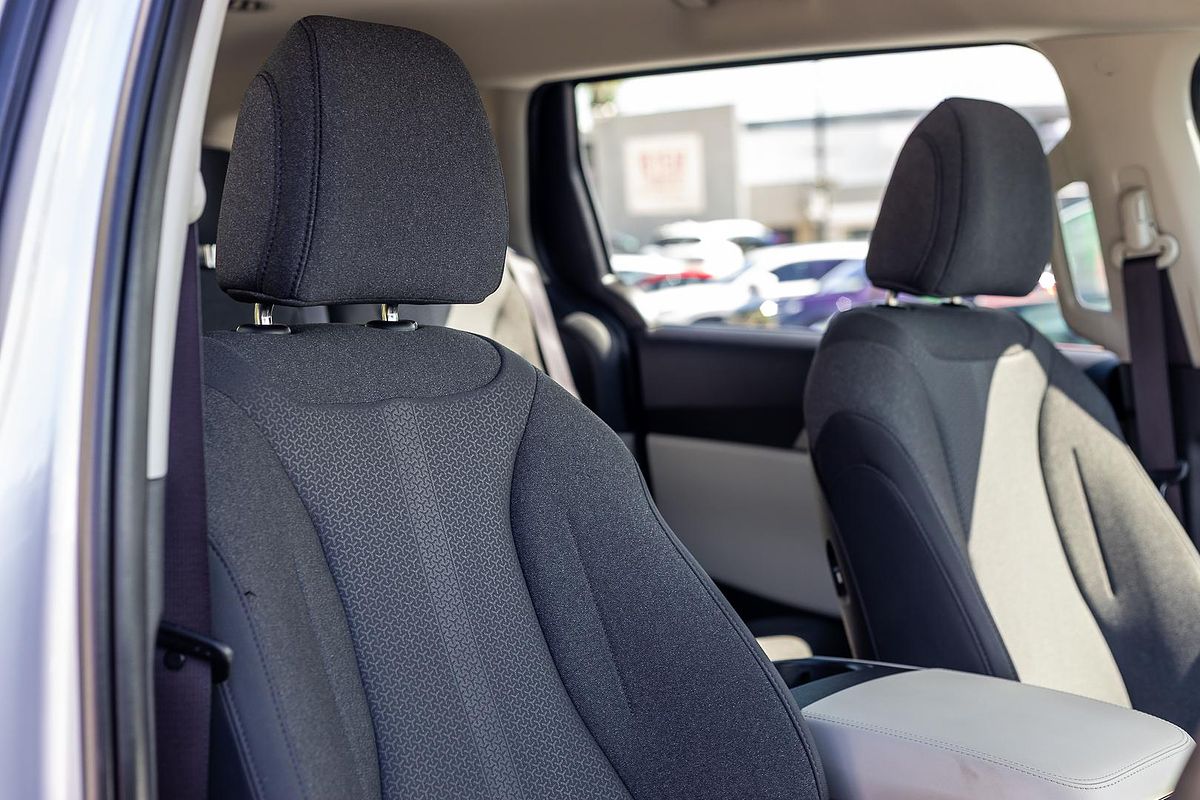 2021 Kia Carnival S KA4