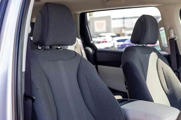 2021 Kia Carnival S KA4