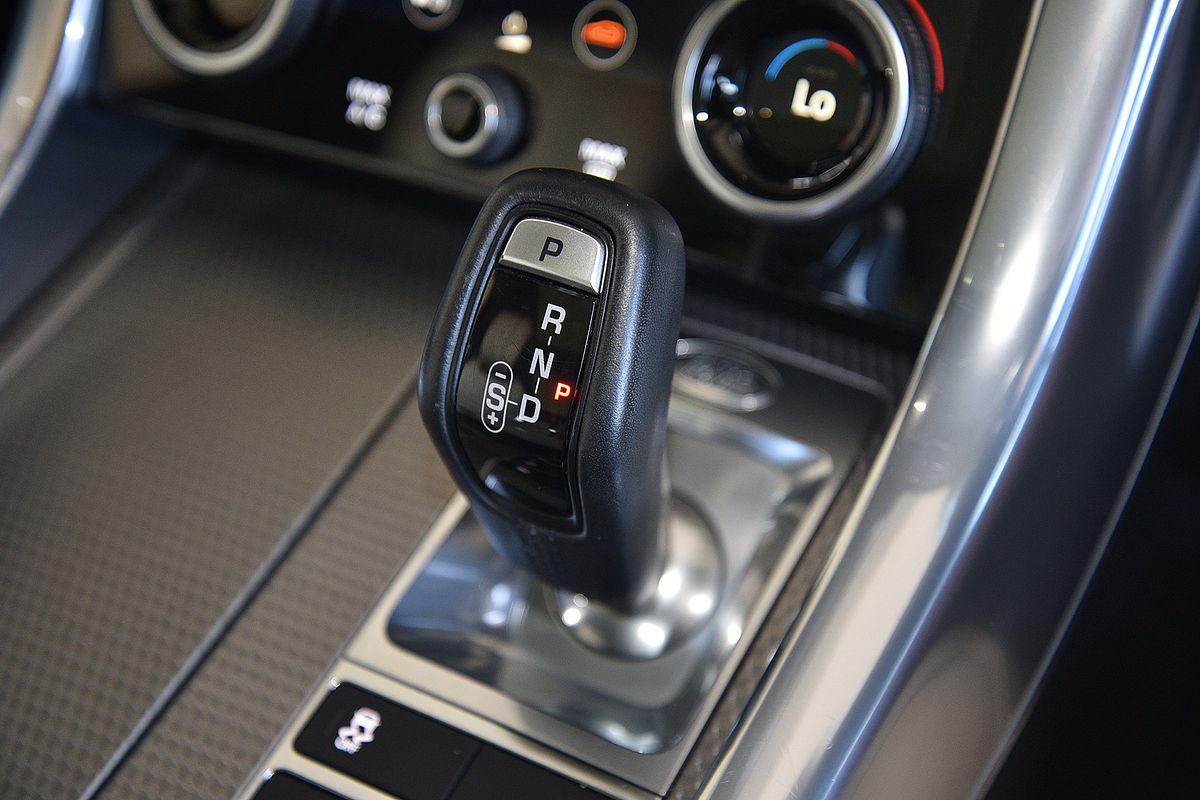 2019 Land Rover Range Rover Sport SDV6 HSE Dynamic L494