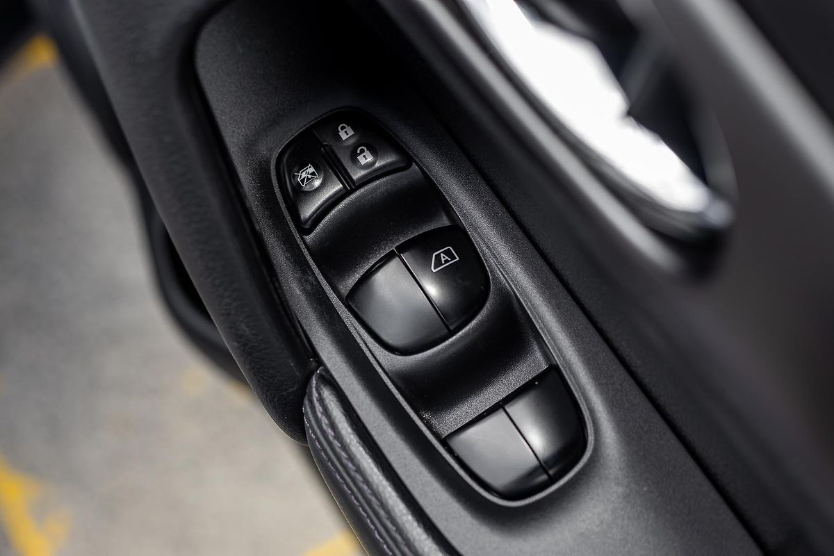 2015 Nissan X-TRAIL ST T32