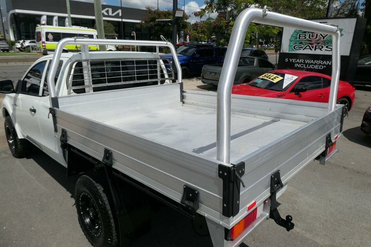 2017 Mitsubishi Triton GLX MQ 4X4