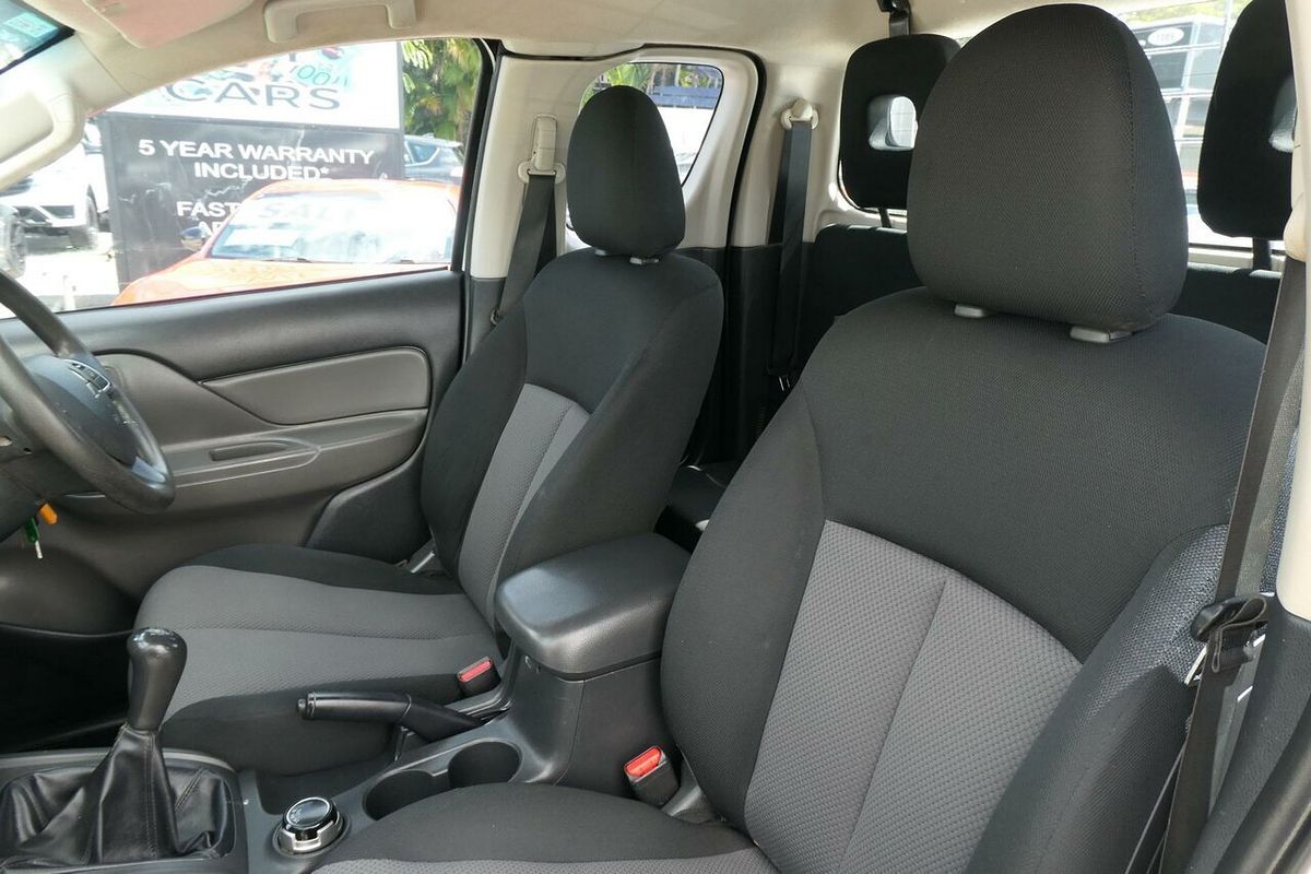 2017 Mitsubishi Triton GLX MQ 4X4