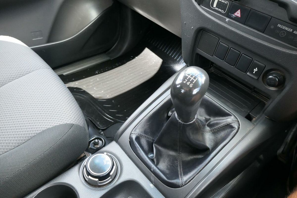 2017 Mitsubishi Triton GLX MQ 4X4