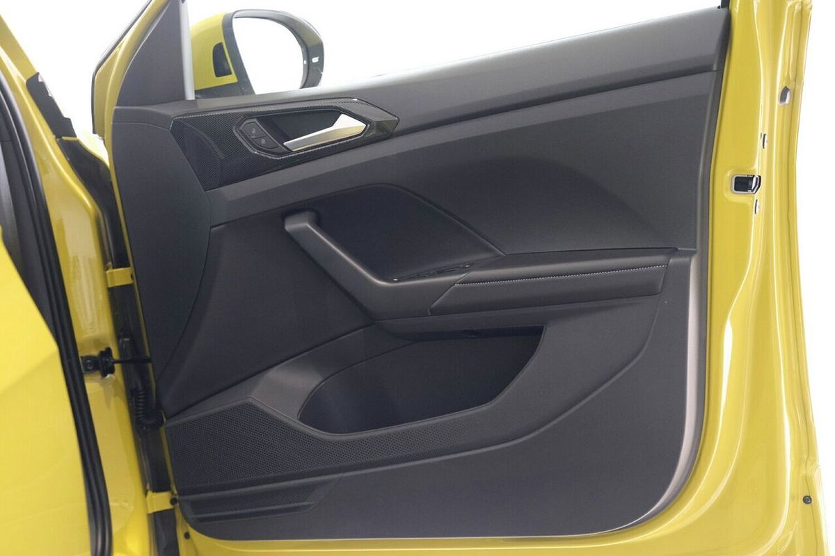 2024 Volkswagen T-Cross 85TSI R-Line D31