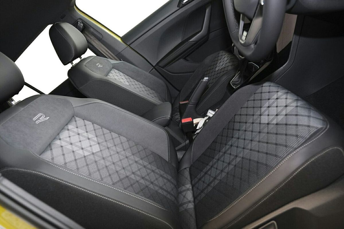2024 Volkswagen T-Cross 85TSI R-Line D31