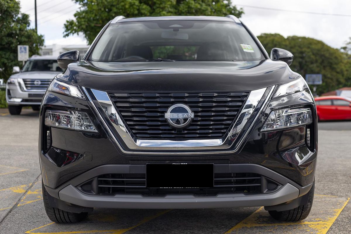 2024 Nissan X-TRAIL ST T33