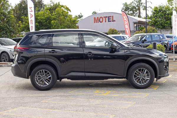 2024 Nissan X-TRAIL ST T33