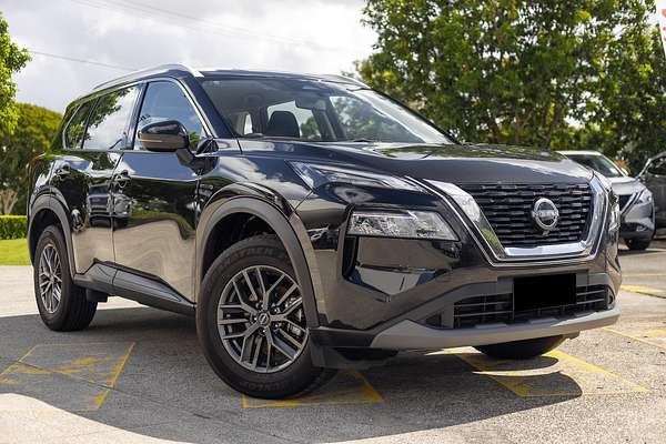 2024 Nissan X-TRAIL ST T33