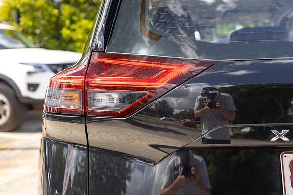 2024 Nissan X-TRAIL ST T33