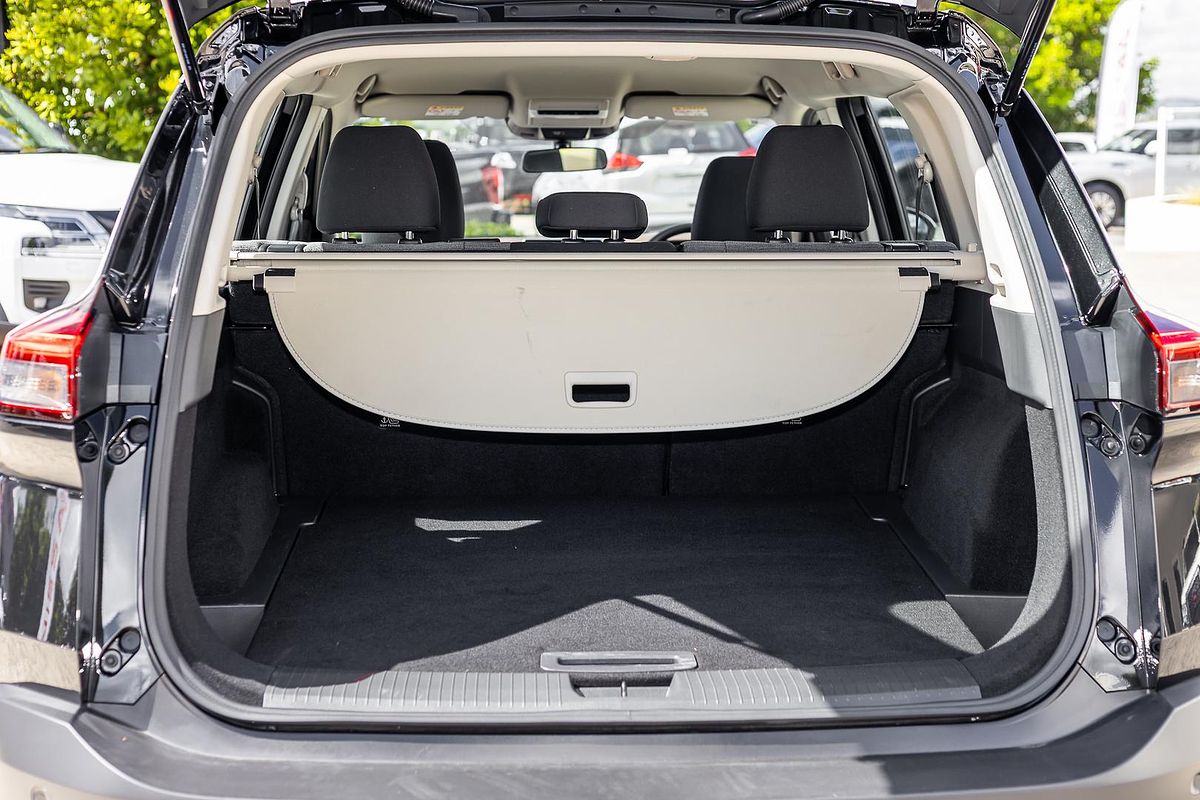 2024 Nissan X-TRAIL ST T33