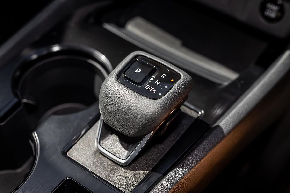 2024 Nissan X-TRAIL ST T33