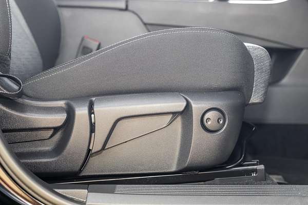 2024 Nissan X-TRAIL ST T33