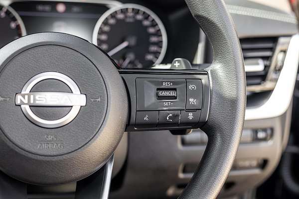 2024 Nissan X-TRAIL ST T33
