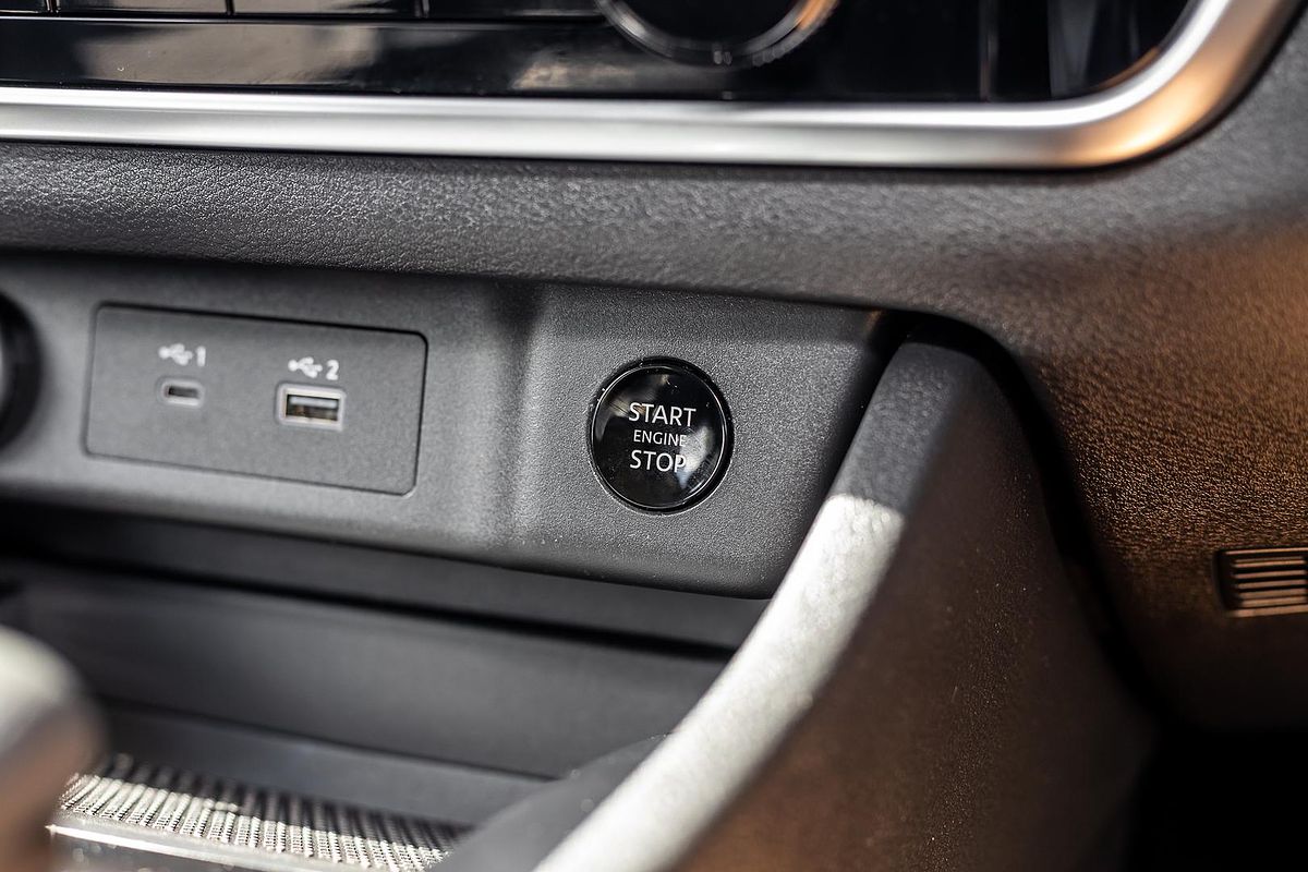 2024 Nissan X-TRAIL ST T33