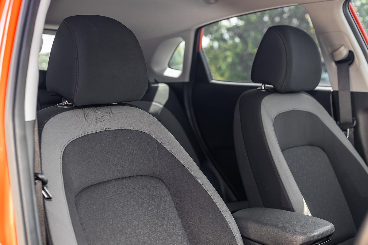 2019 Hyundai Kona Active OS.2