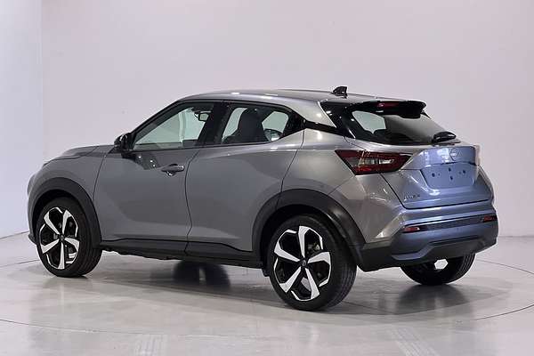 2023 Nissan JUKE ST-L F16
