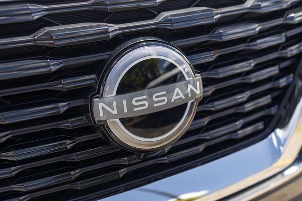 2024 Nissan X-TRAIL ST T33