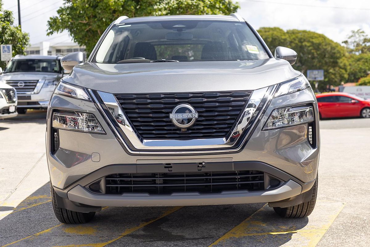2024 Nissan X-TRAIL ST T33
