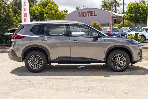 2024 Nissan X-TRAIL ST T33